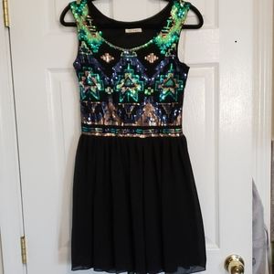 Miami party dress! EUC large